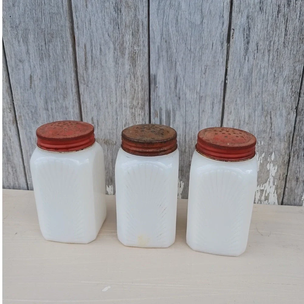Vintage Milk‎ Glass Spice Shakers Set of 3 White Red Lids Farmhouse